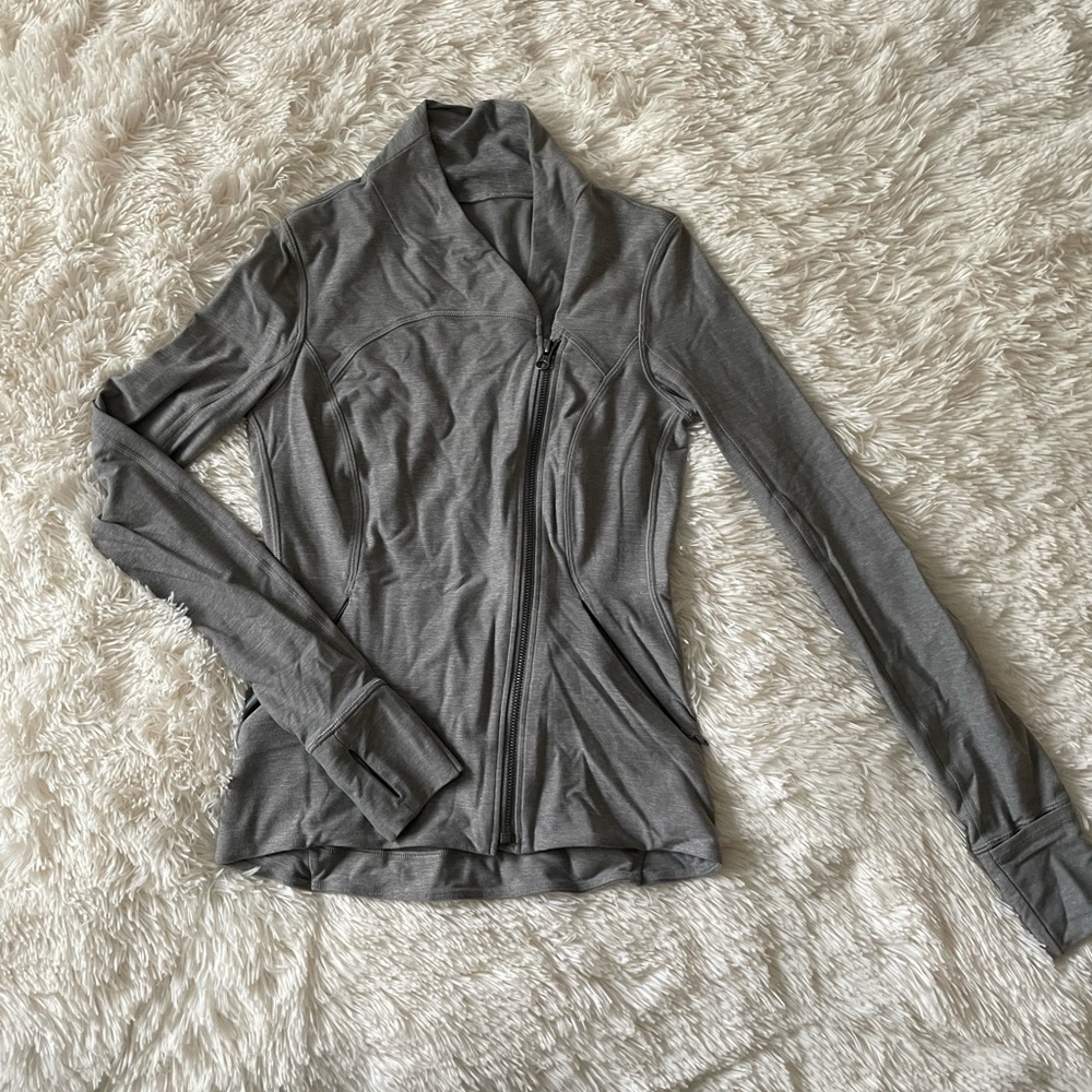 Lululemon Precision Jacket, Heathered Gray, Size 4 - image 2